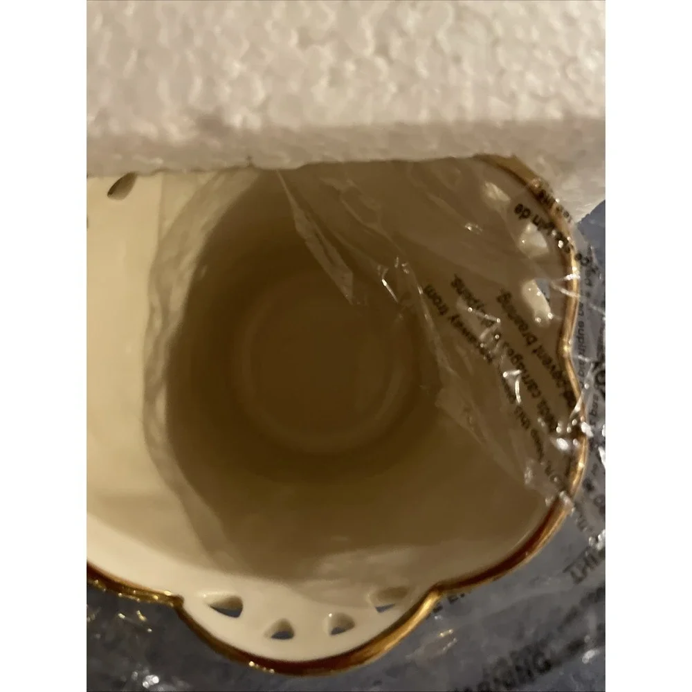 Lenox Merry Lights Angel Votive Ivory Porcelain Gold Trim Christmas 3.5in New